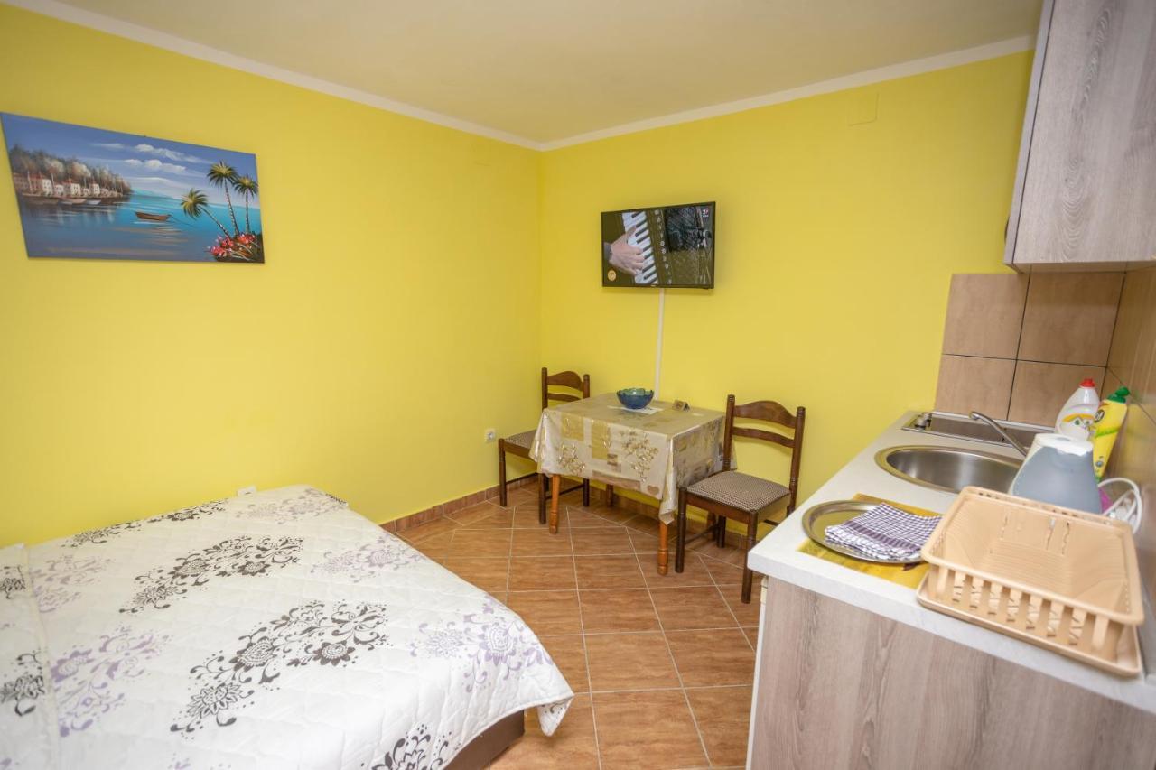 Adriana Apartments Herceg Novi Exterior foto